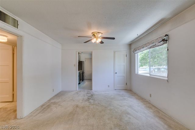 1127 Melville Drive, Las Vegas, NV 89102