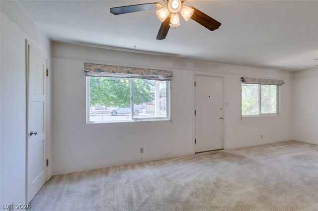 1127 Melville Drive, Las Vegas, NV 89102