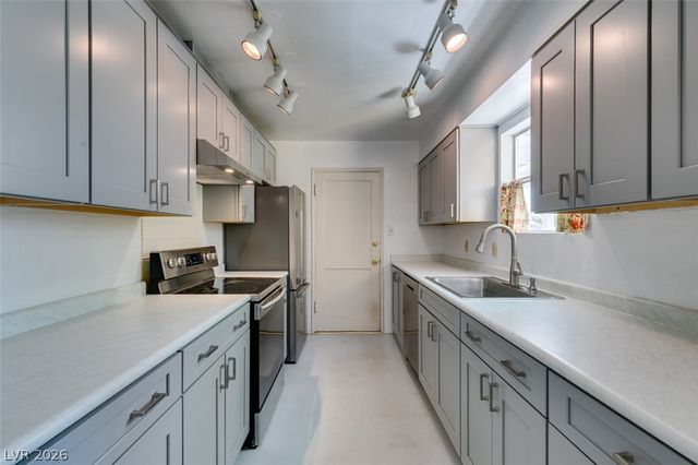 1127 Melville Drive, Las Vegas, NV 89102