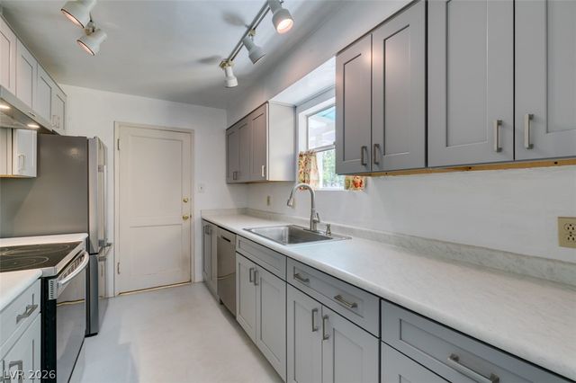 1127 Melville Drive, Las Vegas, NV 89102