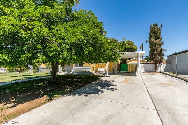 1127 Melville Drive, Las Vegas, NV 89102