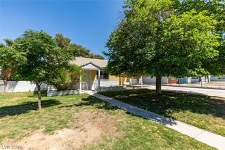 1127 Melville Drive, Las Vegas, NV 89102