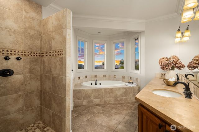 3489 NE Harrison Street, Issaquah, WA 98029
