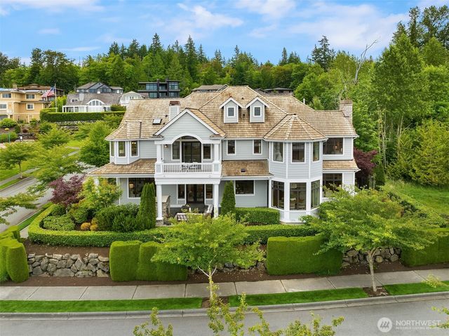 3489 NE Harrison Street, Issaquah, WA 98029
