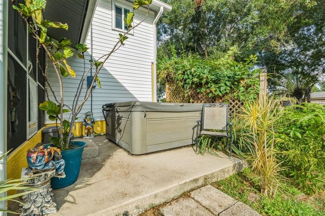 195 SUMMERSET DRIVE, Punta Gorda, FL 33982