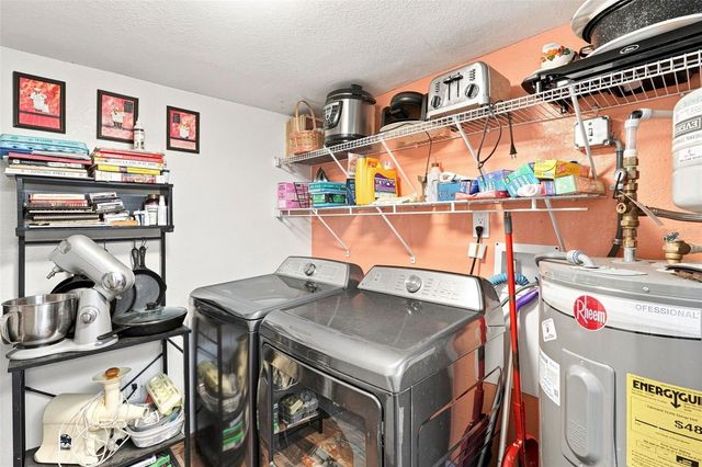 195 SUMMERSET DRIVE, Punta Gorda, FL 33982