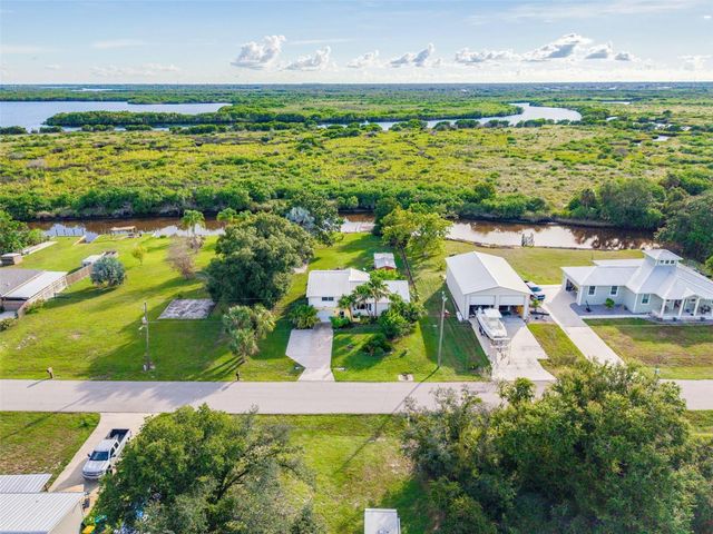 195 SUMMERSET DRIVE, Punta Gorda, FL 33982