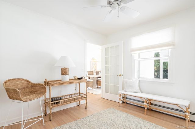 920 Pine Neck Road, Southold, NY 11971