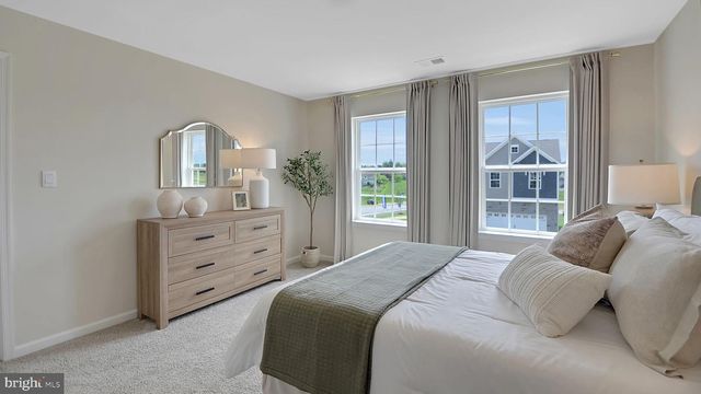 115 PEAR RIDGE DR, Harrisburg, PA 17111