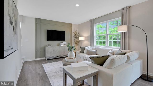 115 PEAR RIDGE DR, Harrisburg, PA 17111