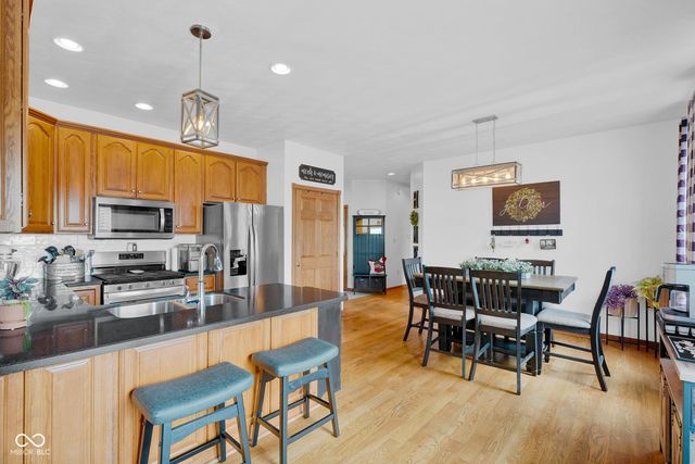 7742 N 825 E, Hope, IN 47246