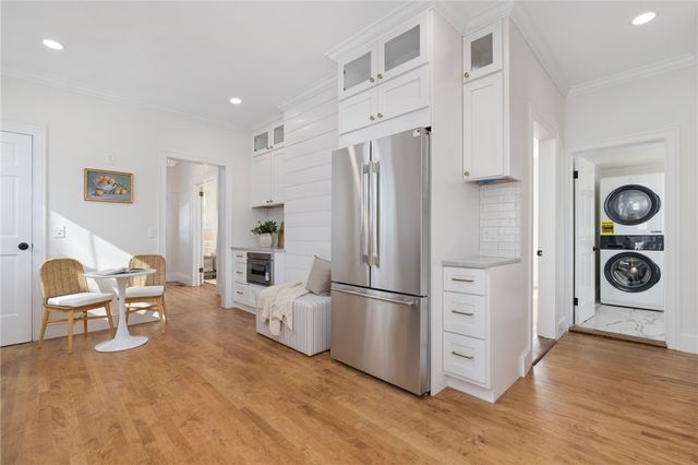 61 Gibbs Avenue, Newport, RI 02840