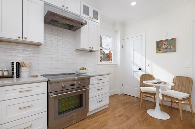 61 Gibbs Avenue, Newport, RI 02840