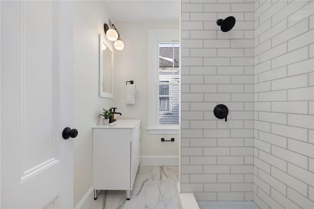 61 Gibbs Avenue, Newport, RI 02840