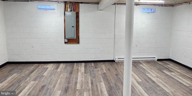 409 E CHESTNUT ST, Cleona, PA 17042