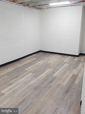 409 E CHESTNUT ST, Cleona, PA 17042