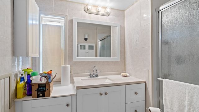 979 Toll Gate Road, Warwick, RI 02886