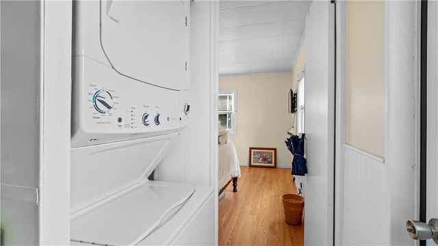 979 Toll Gate Road, Warwick, RI 02886