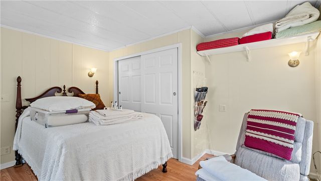 979 Toll Gate Road, Warwick, RI 02886