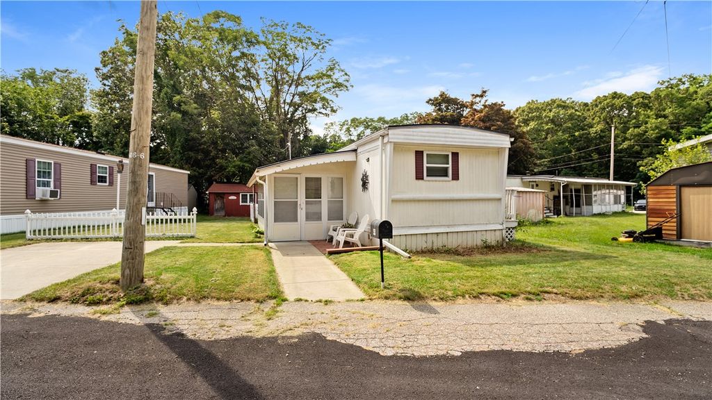 979 Toll Gate Road, Warwick, RI 02886