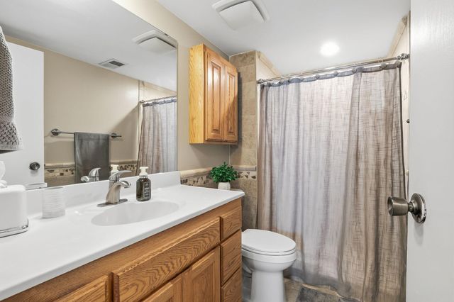8750 Darnel Road, Eden Prairie, MN 55344