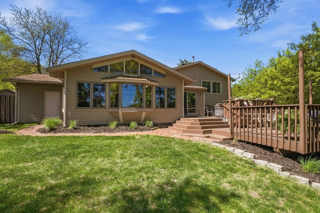 8750 Darnel Road, Eden Prairie, MN 55344