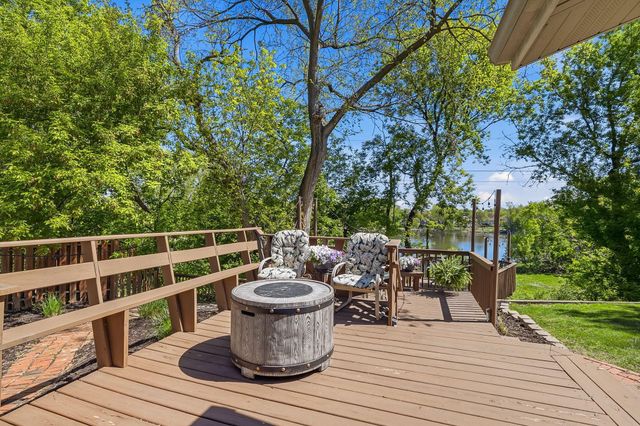 8750 Darnel Road, Eden Prairie, MN 55344