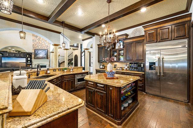 23 Oak Cove Lane, Humble, TX 77346