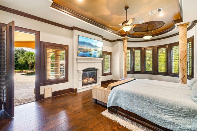 23 Oak Cove Lane, Humble, TX 77346