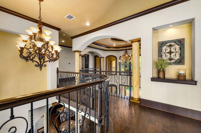 23 Oak Cove Lane, Humble, TX 77346