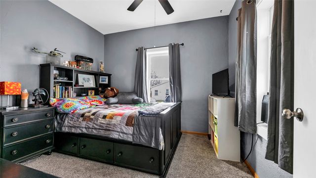 211 Brush Avenue, Urbana, IA 52345