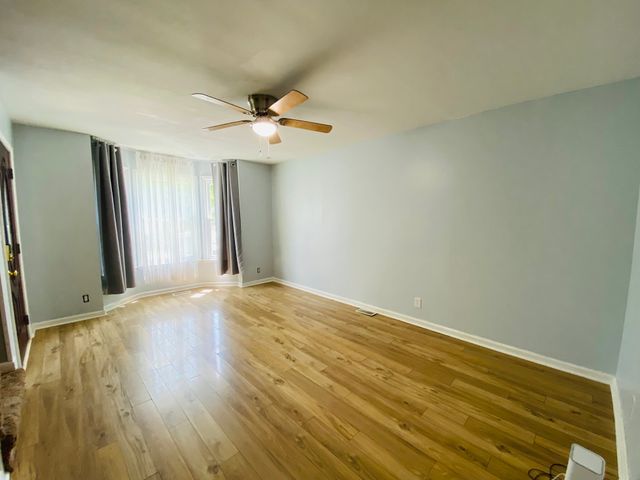 1734 Broadripple Dr, Clarksville, TN 37042