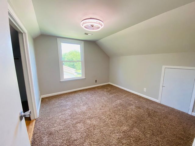 1734 Broadripple Dr, Clarksville, TN 37042