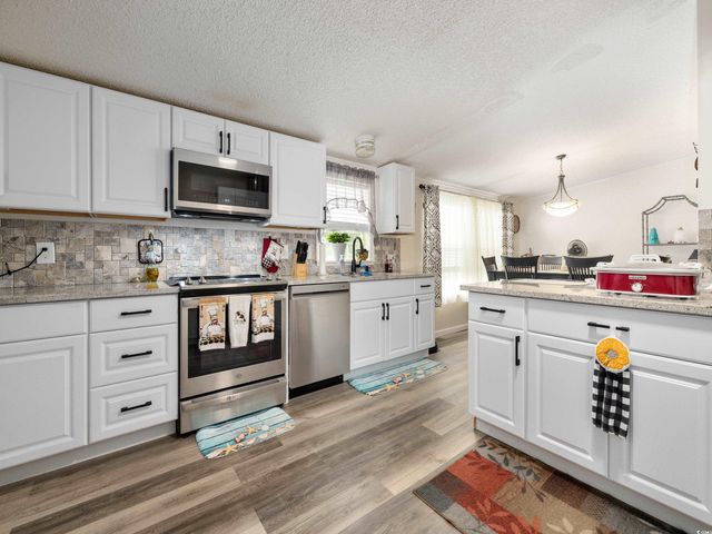 908 Old Magnolia Dr., Conway, SC 29526
