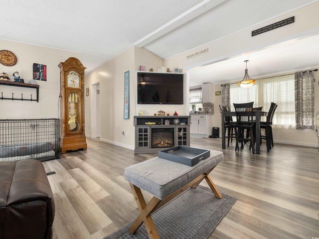 908 Old Magnolia Dr., Conway, SC 29526