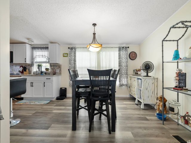 908 Old Magnolia Dr., Conway, SC 29526