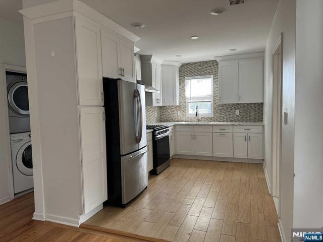 143 W 2nd Street 2, Clifton, NJ 07011
