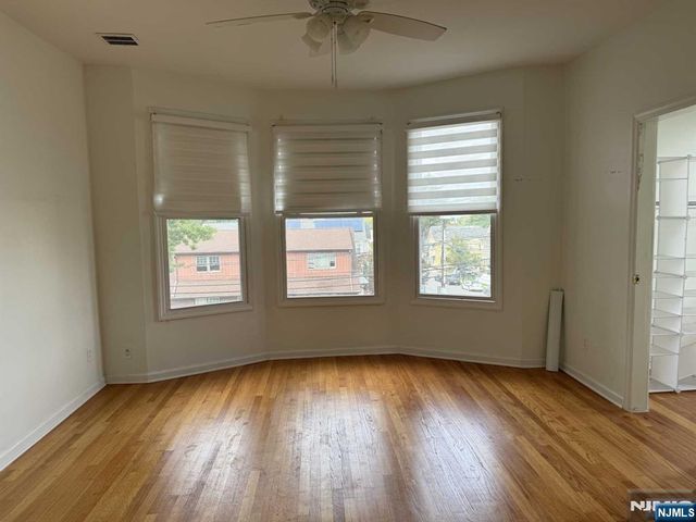 143 W 2nd Street 2, Clifton, NJ 07011