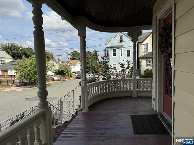 143 W 2nd Street 2, Clifton, NJ 07011