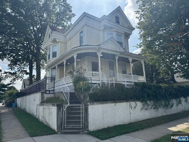 143 W 2nd Street 2, Clifton, NJ 07011