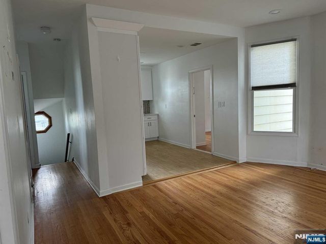 143 W 2nd Street 2, Clifton, NJ 07011