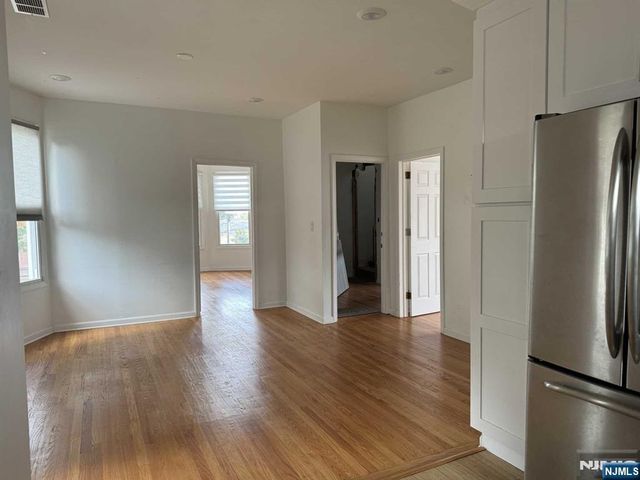 143 W 2nd Street 2, Clifton, NJ 07011