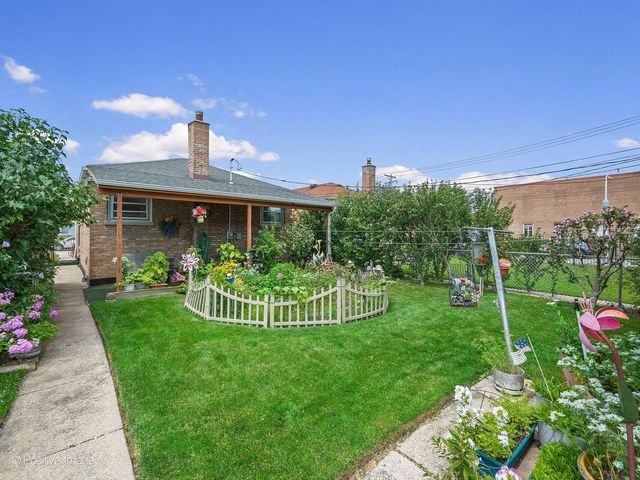 5403 S Lotus Avenue, Chicago, IL 60638