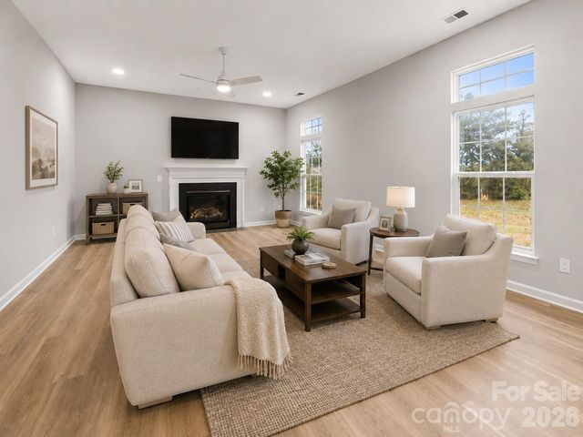 11619 Planters Estates Drive, Charlotte, NC 28278
