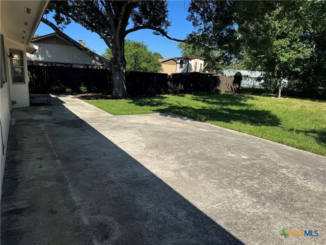 606 Bavarian Drive, New Braunfels, TX 78130