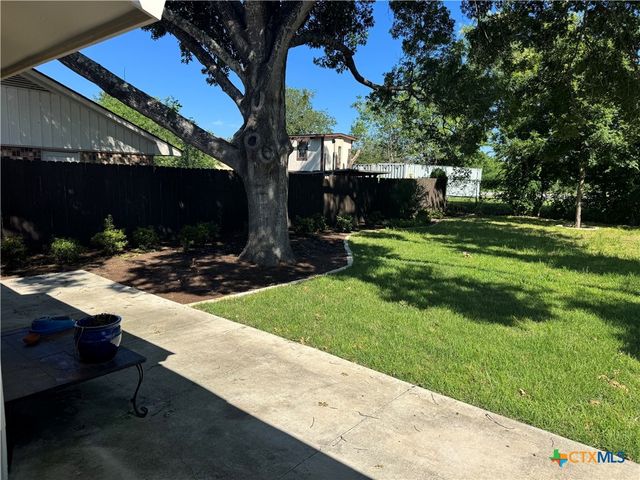 606 Bavarian Drive, New Braunfels, TX 78130