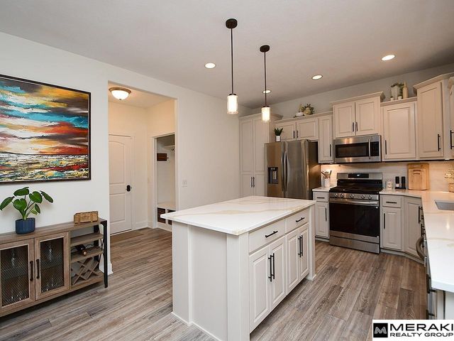 6202 S 196 Street, Omaha, NE 68135