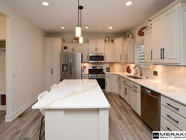 6202 S 196 Street, Omaha, NE 68135