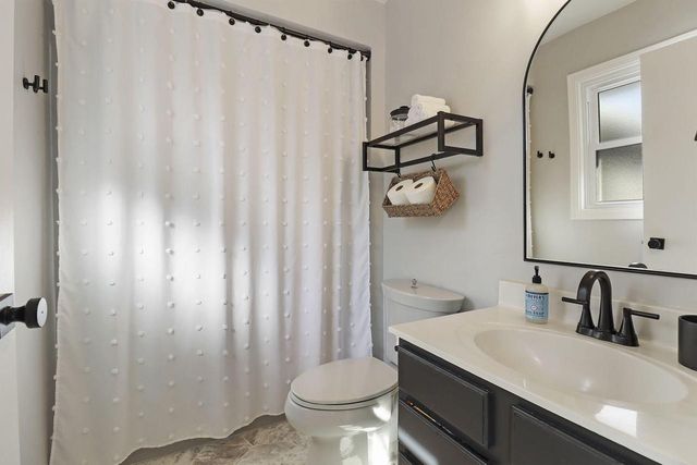 11825 243rd AVENUE, Trevor, WI 53179