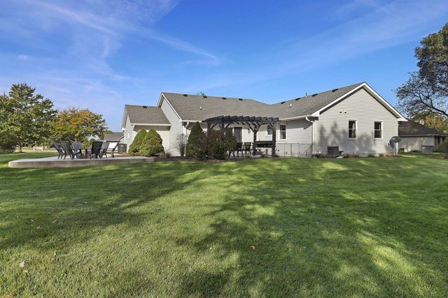 11825 243rd AVENUE, Trevor, WI 53179